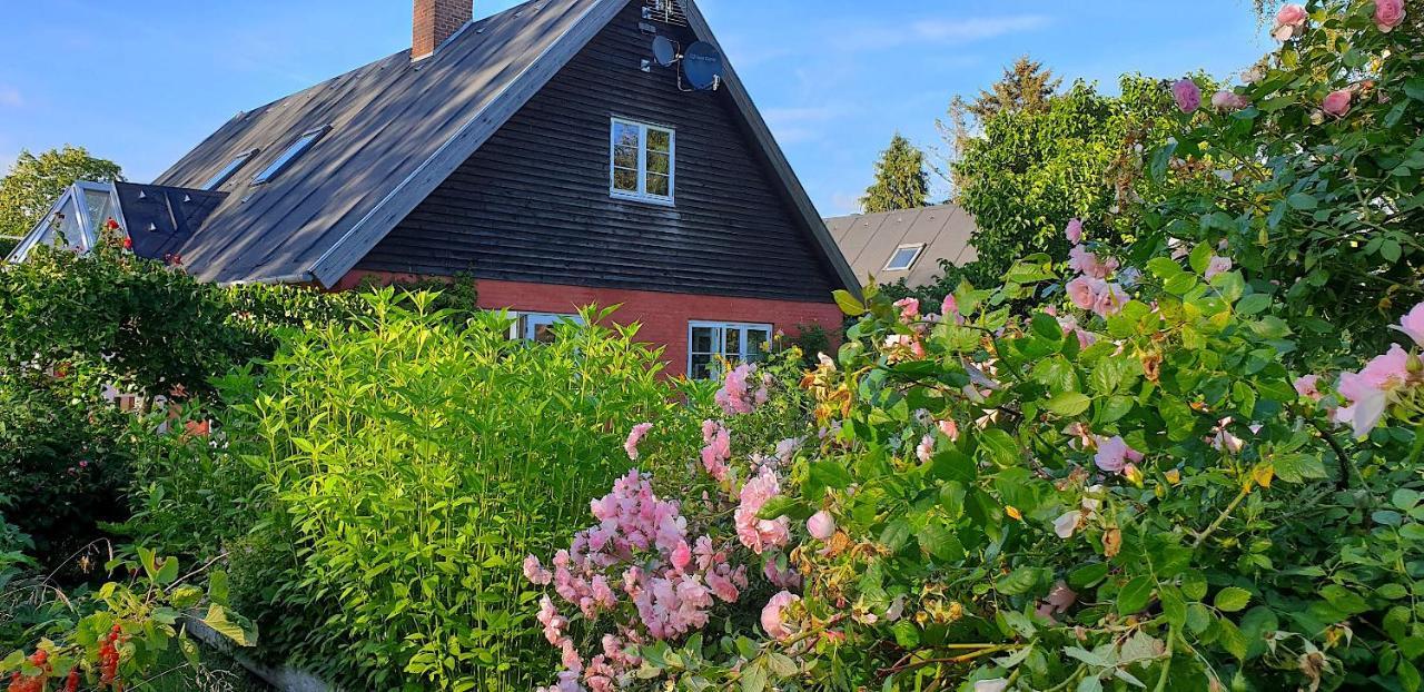 Farmors Hus Aparthotel Rude  Exterior foto